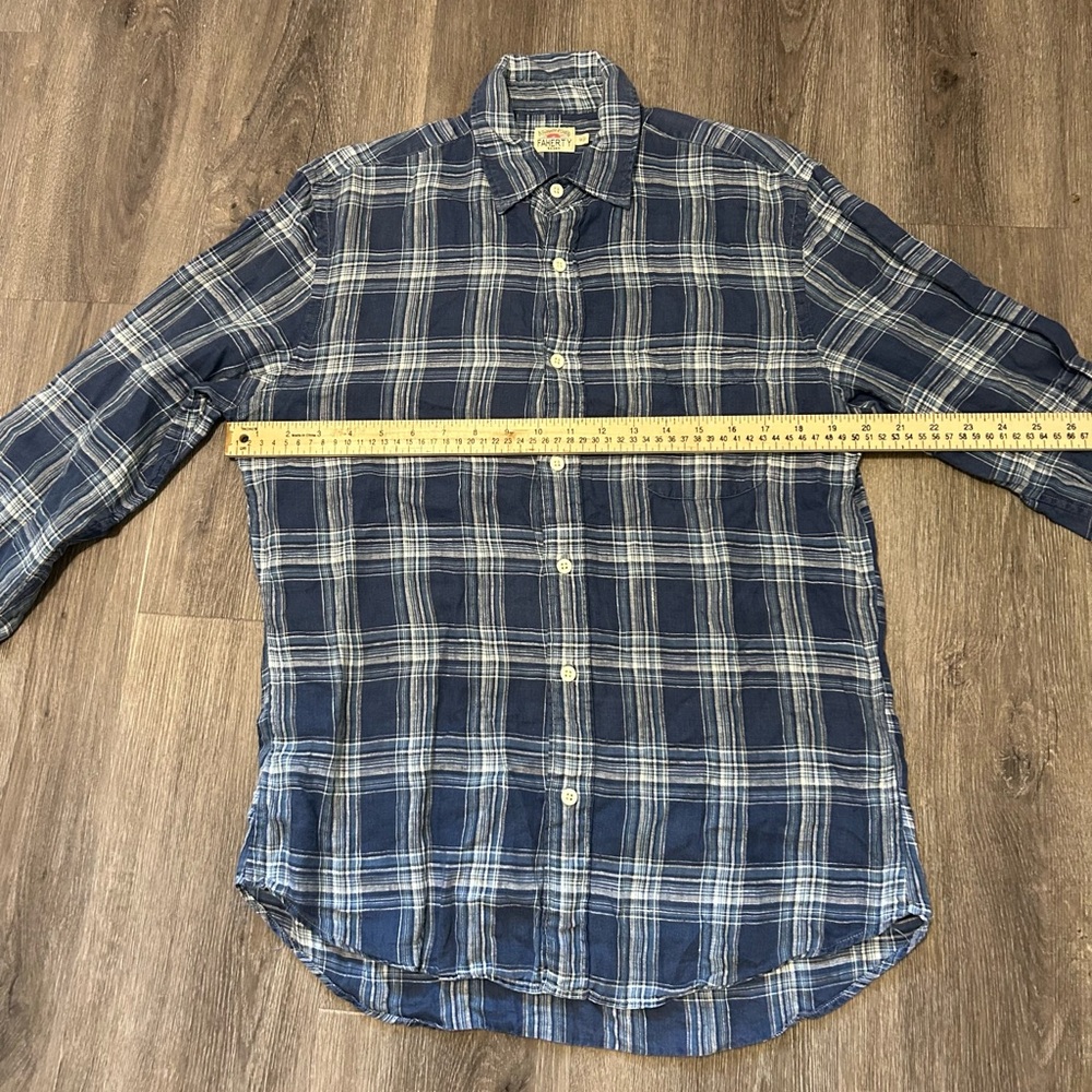 Faherty Blue Plaid Flannel Button Down Shirt Size… - image 6